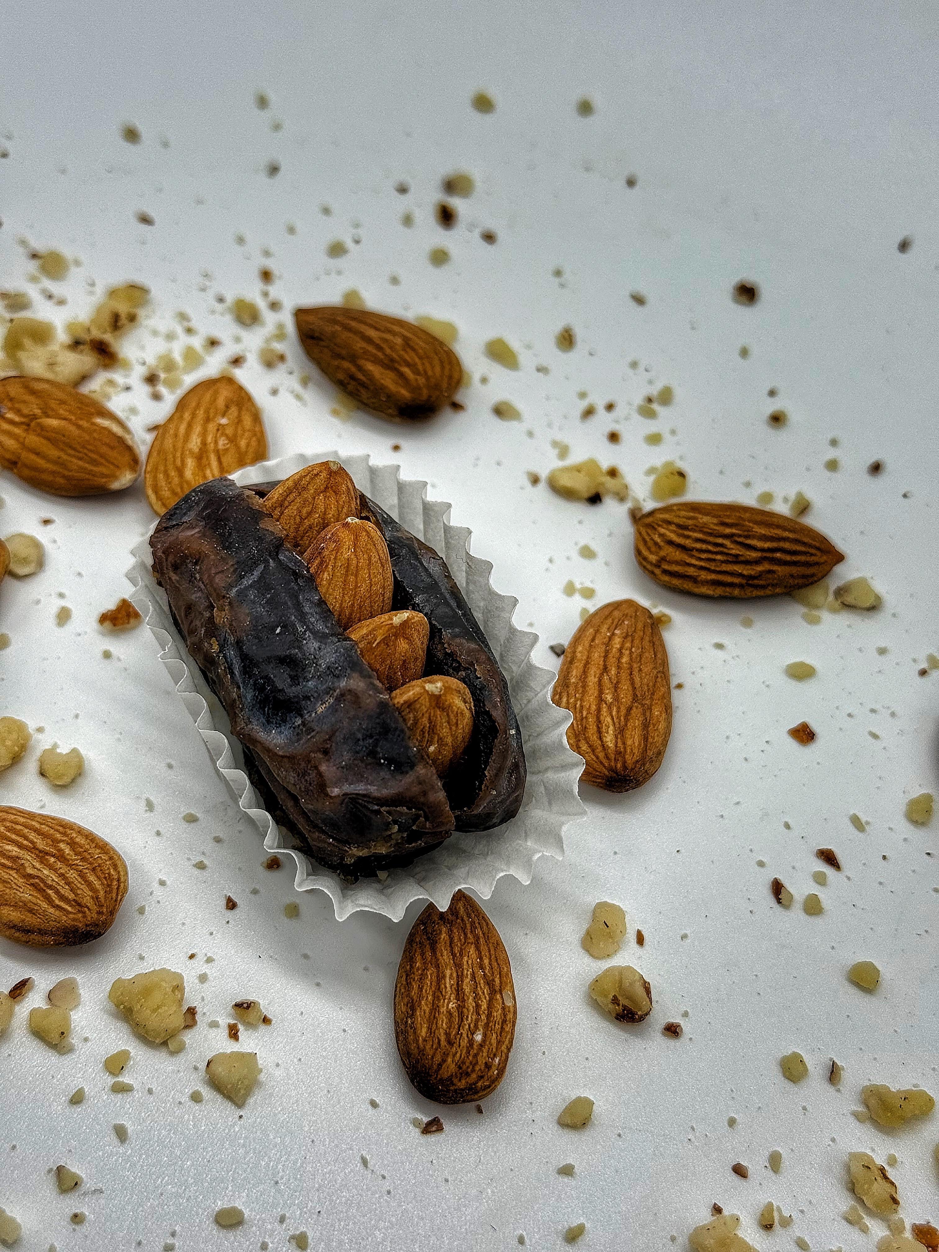 Almond Date