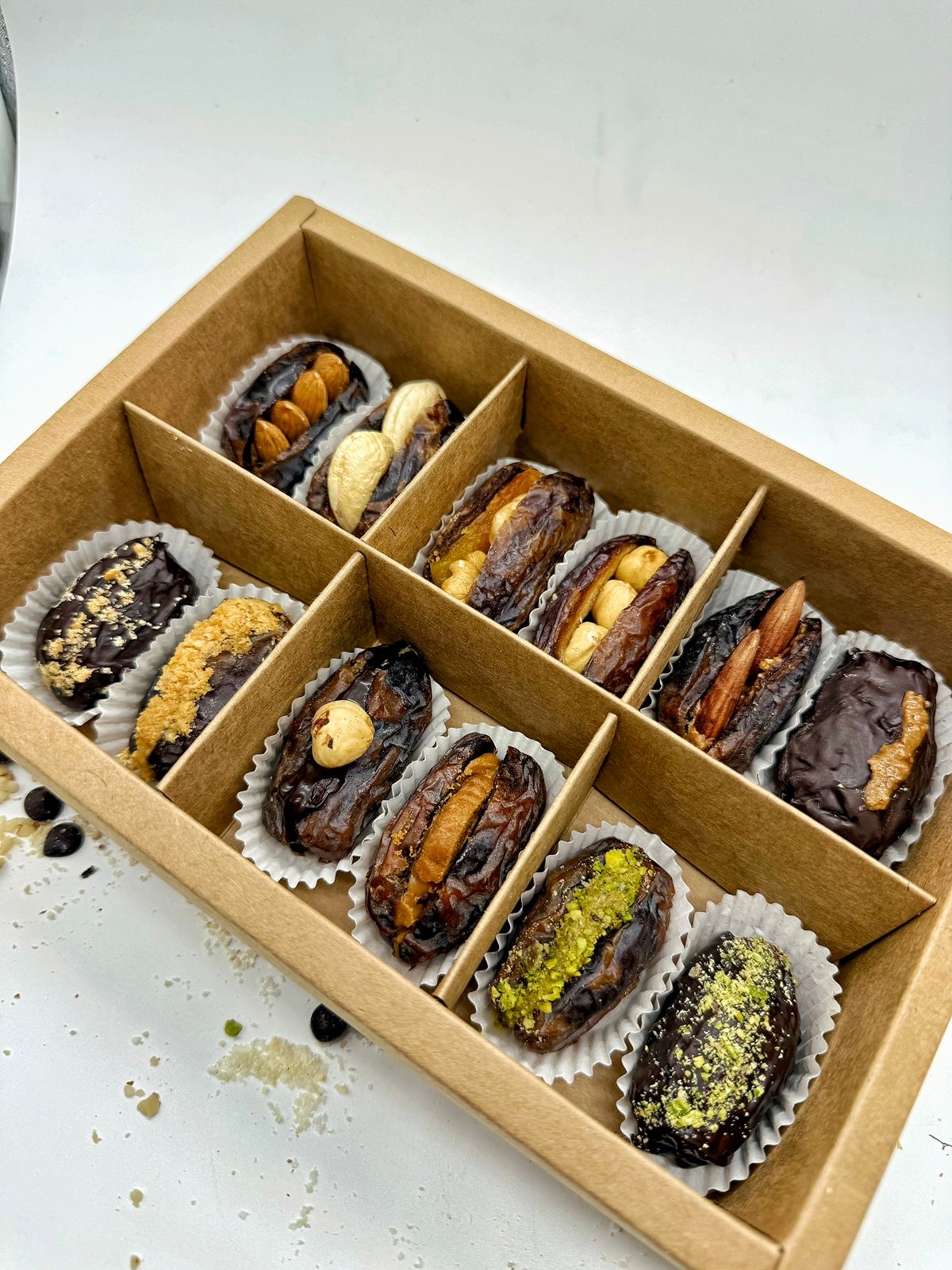 Big Mix Box (12 Filled Dates)